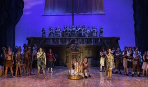 Elever vid Svenska Balettskolan, i finalen i Peter Pan & Wendy på Lorensbergsteatern. Regi: Sebastian Michanek